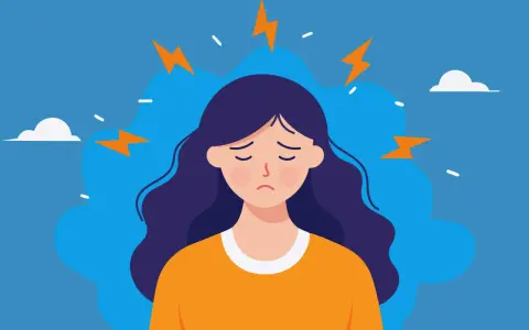 En person med mörkt hår och en orange tröja känner inre stress symptom, symboliserat av blixtar runt huvudet.